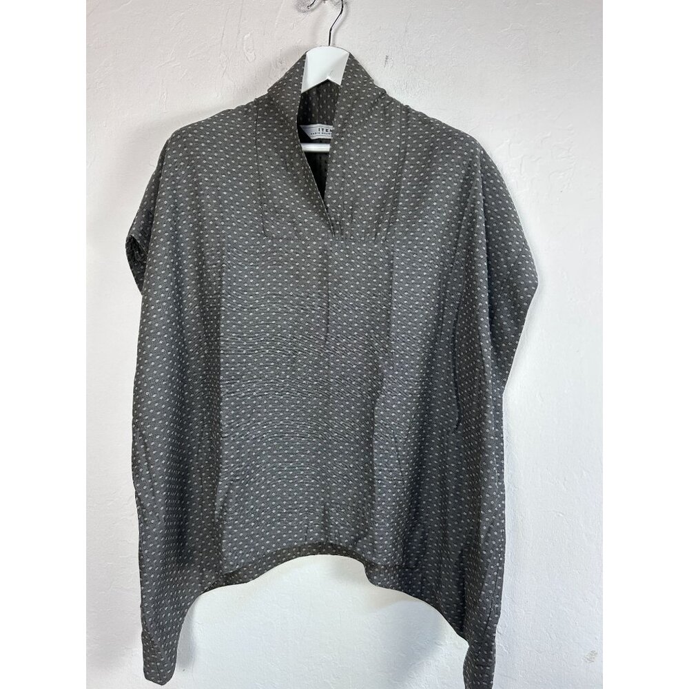 Itemz Chris Baumgartner Womens Gray Polka Dot Shawl Collar Top Blouse One Size
